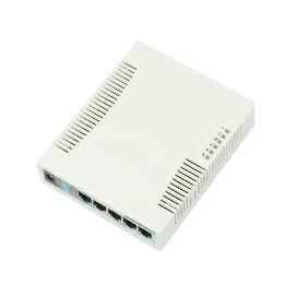 Mikrotik Cloud Smart Switch CSS106-5G-1S (RB260GS) 5-port Gigabit smart preklopnik sa SFP cage, SwOS, plastično kućište, PSU 