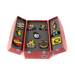 MERCHANDISE CRASH TEAM RACING TOOLBOX PIN BADGE SET - 5056280406884