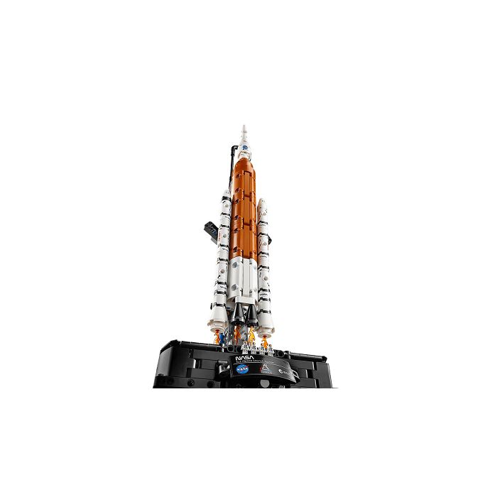 COL-25228_5.jpg
